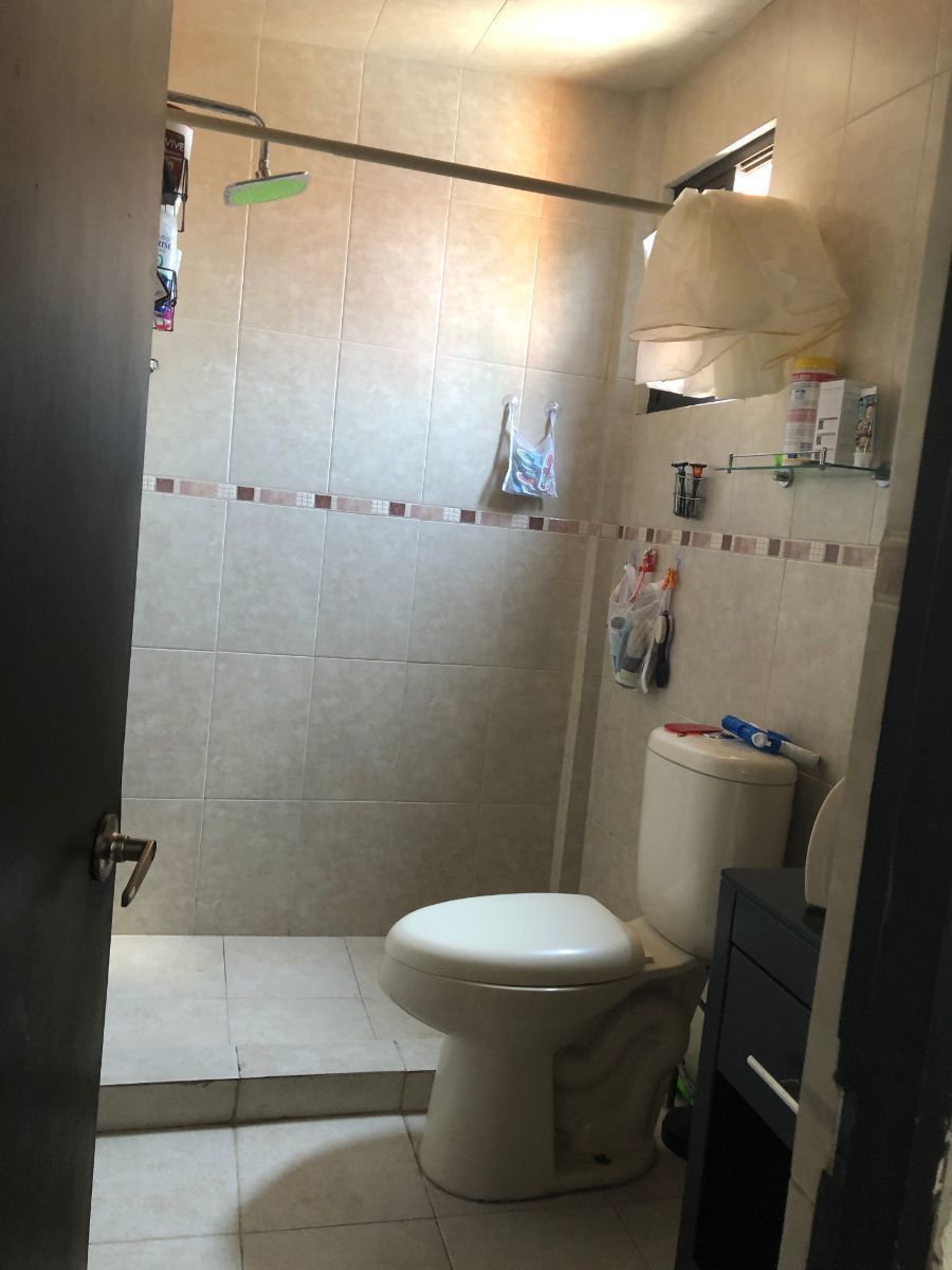 15 de 17: Baño completo
