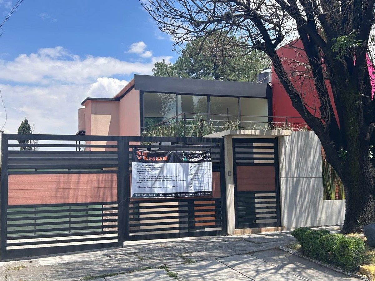 House in Gated Community in Ciudad Satélite, Naucalpan de Juárez, photo 3 of 30