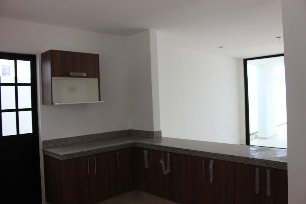 6 of 18: Cocina Integral