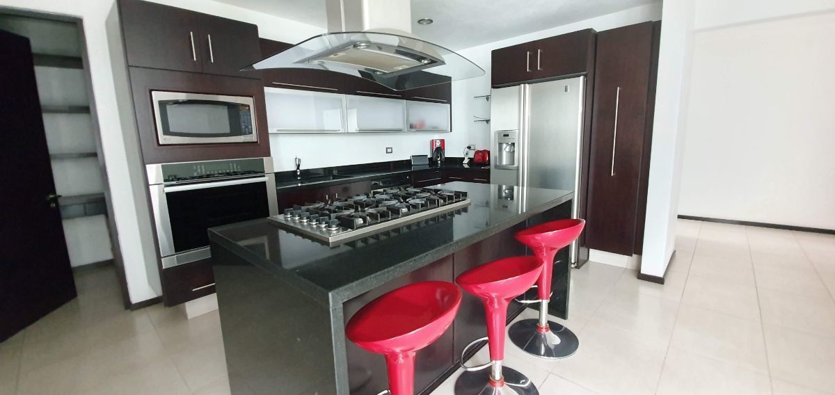 14 de 43: ALACENA PARTE POSTERIOR