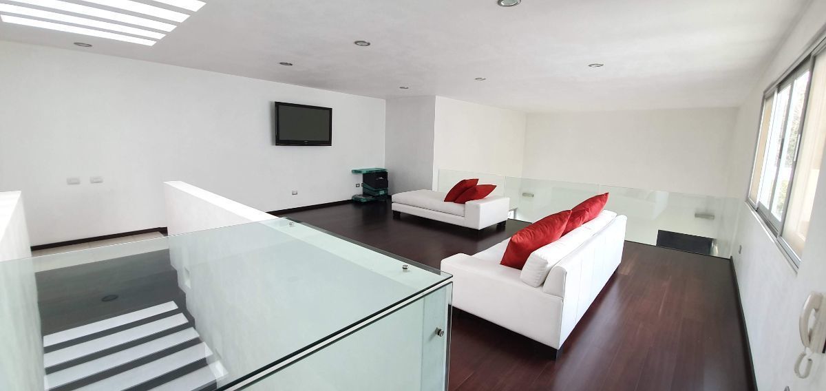 25 de 43: MESA BUFFET DE CRISTAL TEMPLADO DE 9MM