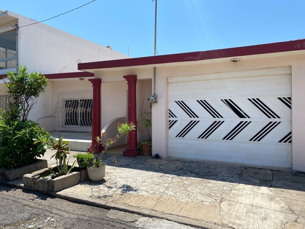 Casa DE UN NIVEL en venta en Col. Formando Hogar. VERACRUZ, VER. ZONA NORTE  | EasyBroker