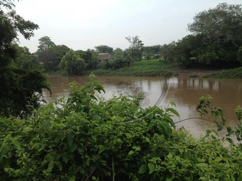 Terreno de 7,000 m2 en venta en Medellín, frente a RÍO COTAXTLA. MEDELLÍN, VER.