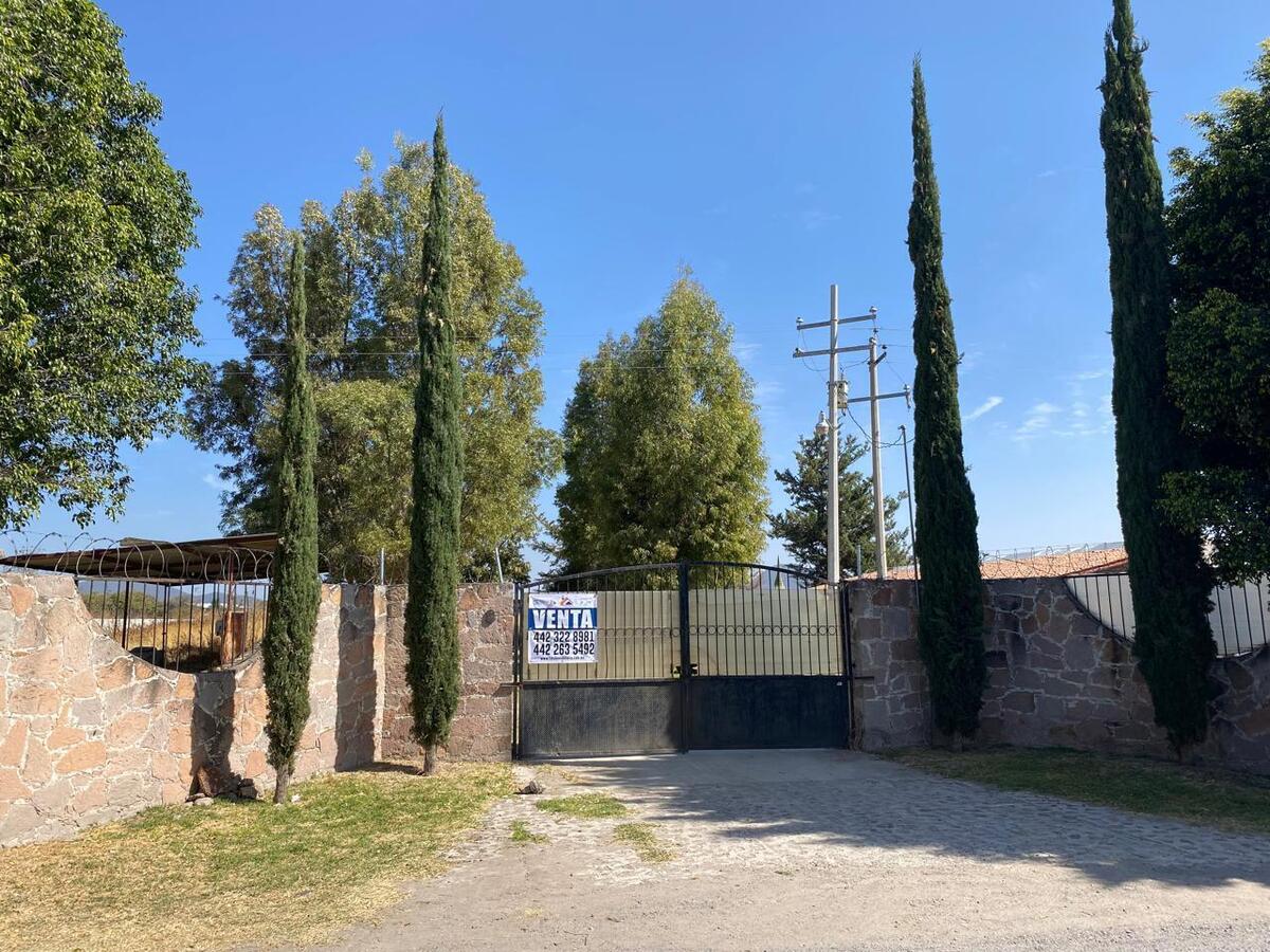 1 de 19: Entrada/Fachada del Rancho