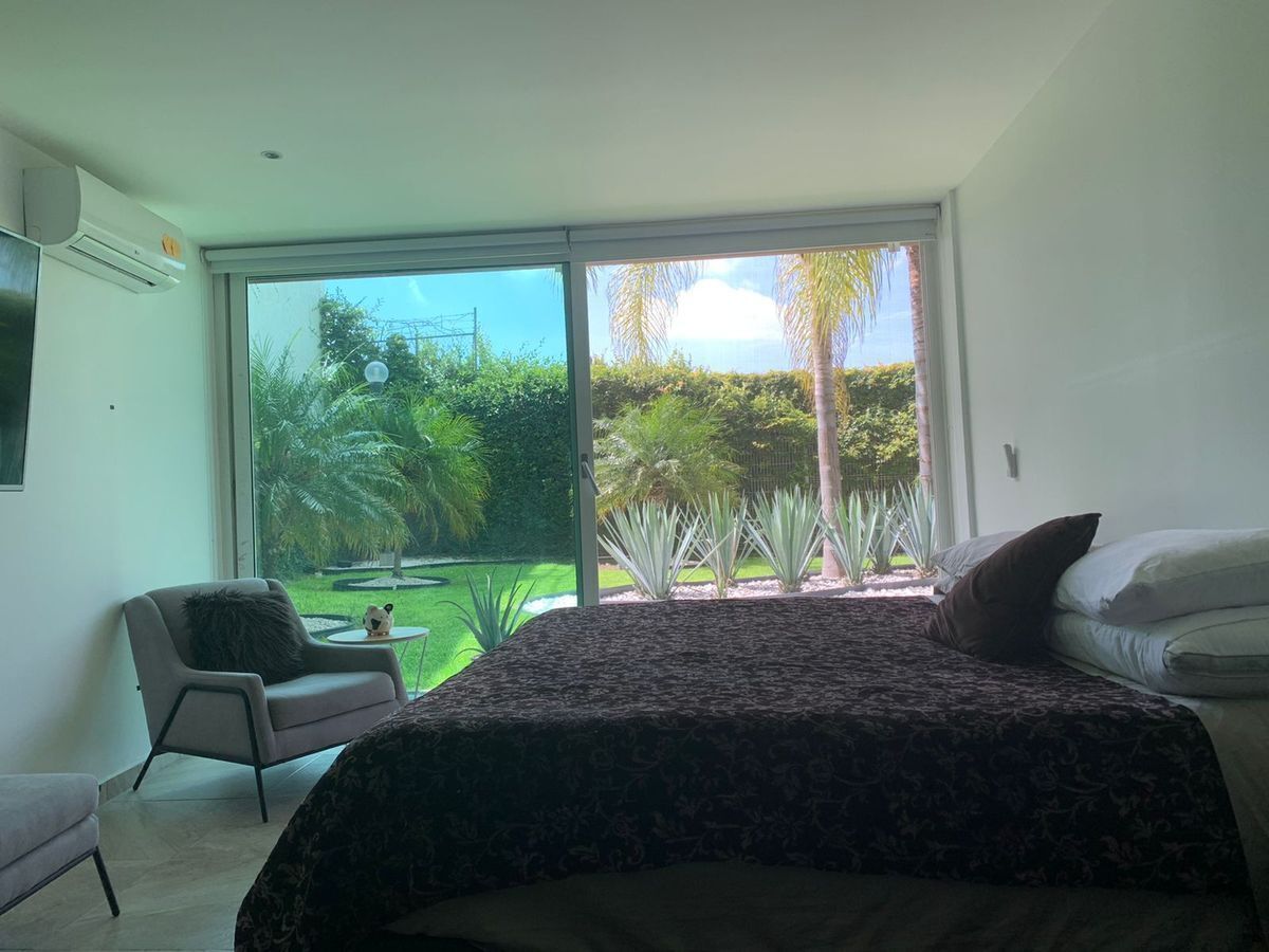 2 de 10: Renta Departamento Campanario  176m2 Queretaro