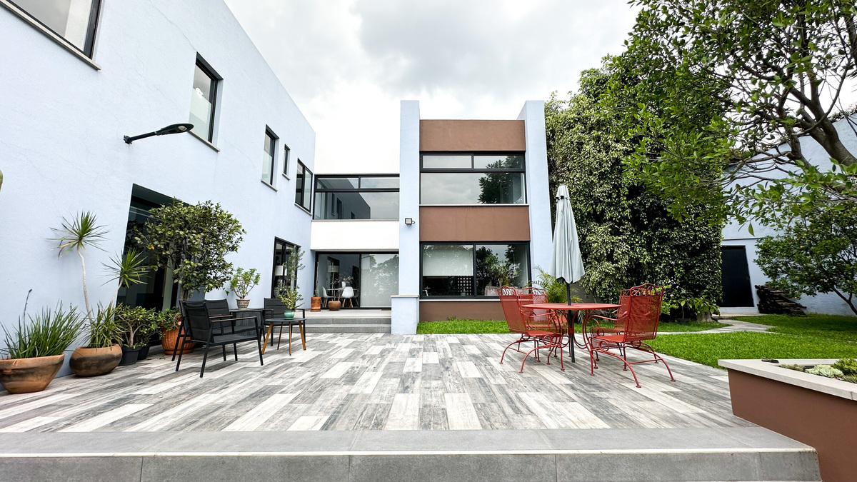 28 de 33: Terraza común (solo 3 departamentos)