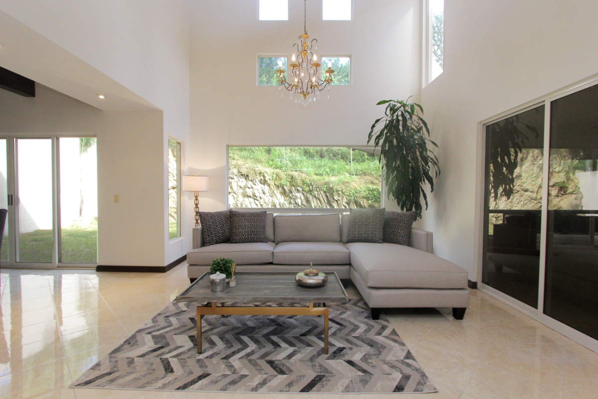 1 de 13: Sala 