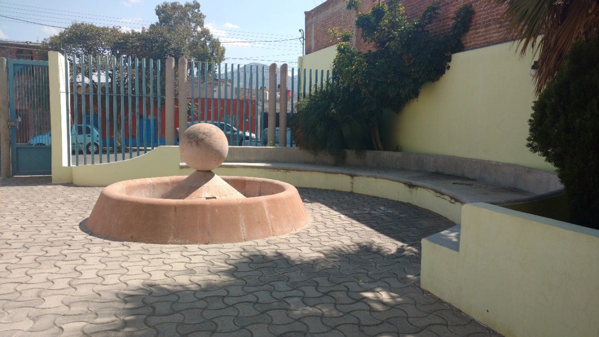 50 de 50: Clínica En Venta en San José Iturbide