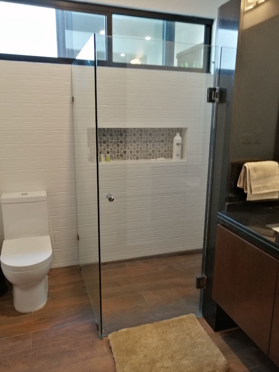 40 de 47: Baño cuarto de visitas