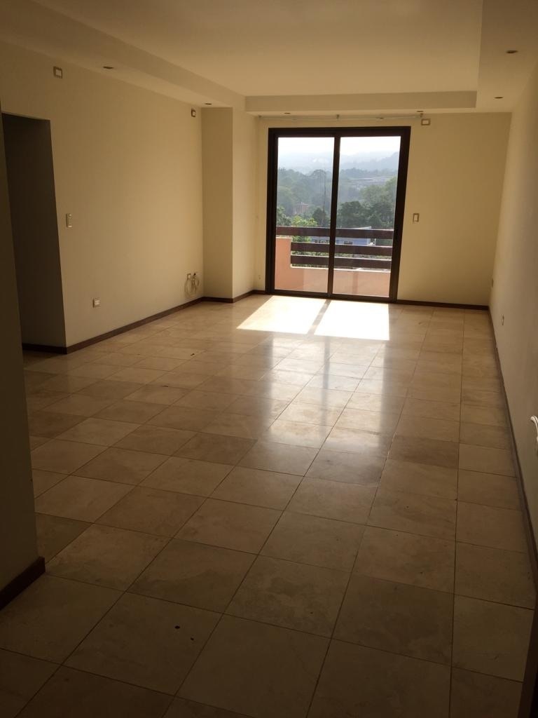 Apartamento en Alquiler Edificio Tarragona, zona 15 VH 1 EasyBroker