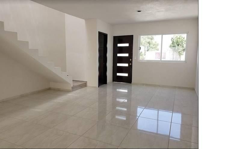 CASA EN VENTA EN PUEBLA. ACEPTA FOVISSSTE. AL SUR PERIFÉRICO y 16 DE SEPT.  | EasyBroker