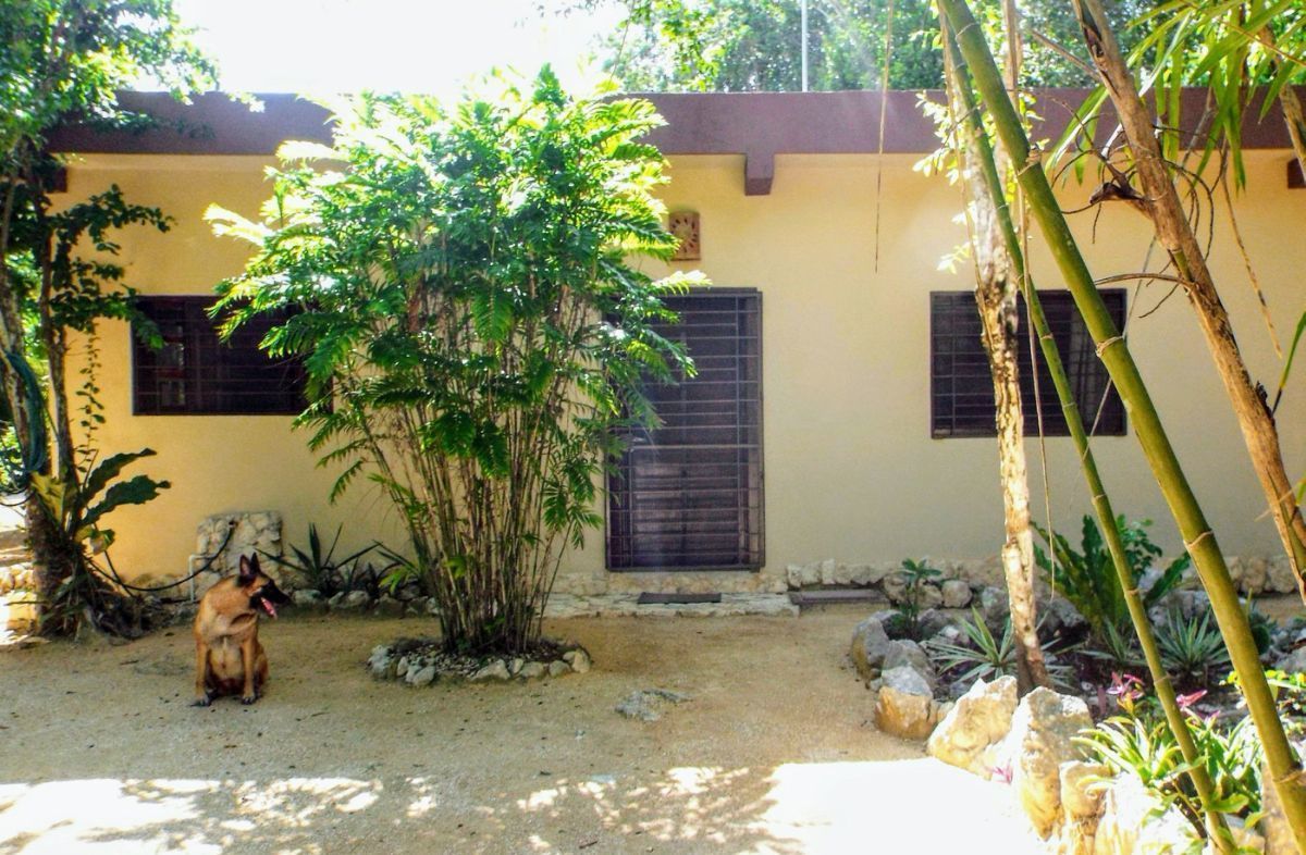 1 de 22: Hermosa Casa Rancho-Style en Venta en Akumal