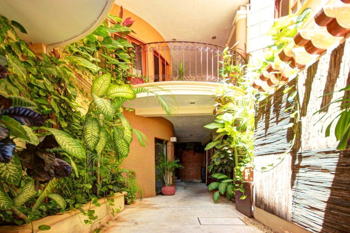 5 de 35: Fantástico Hotel en venta con vista al mar y restaurant