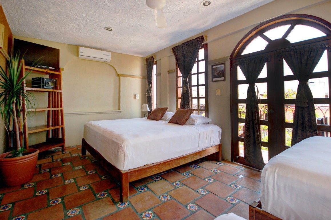9 de 35: Fantástico Hotel en venta con vista al mar y restaurant
