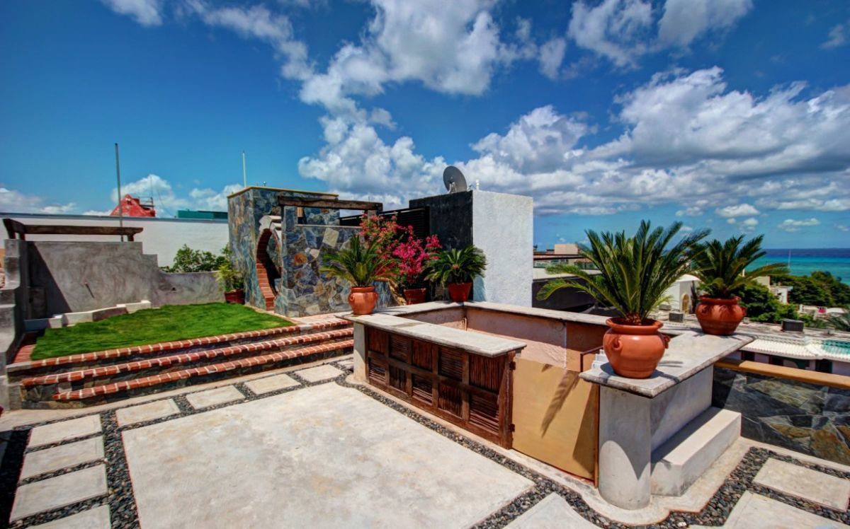 6 de 35: Fantástico Hotel en venta con vista al mar y restaurant