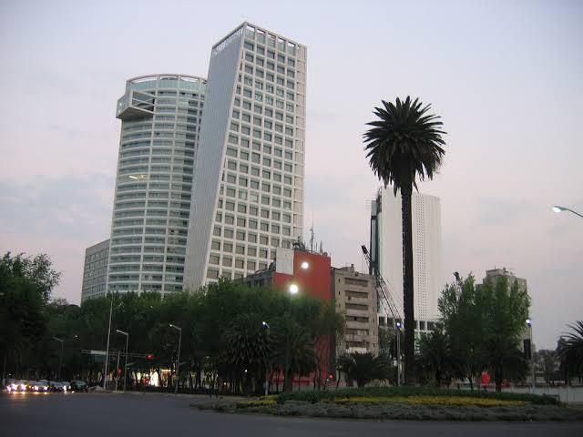 2 de 4