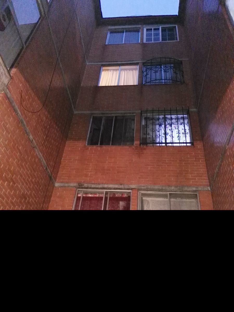 4 de 17