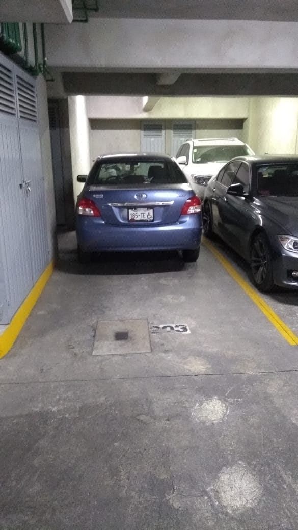 Estacionamiento para dos vehículos, foto 29 de 29