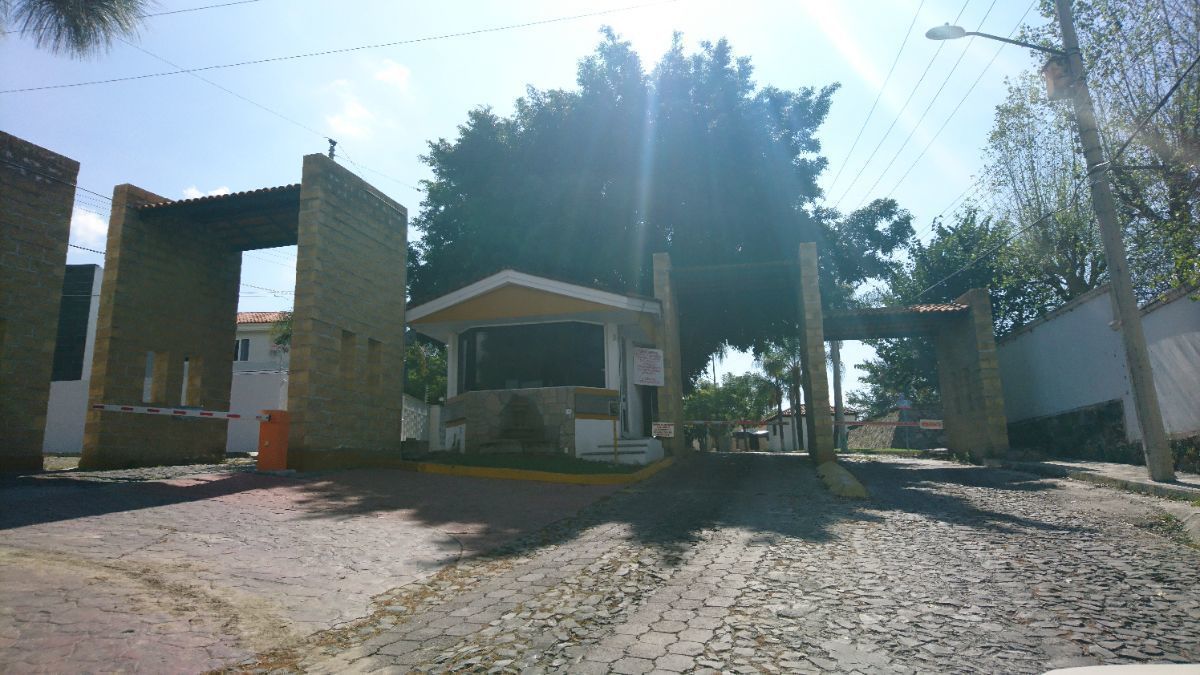 1 de 14: INGRESO CONTROLADO