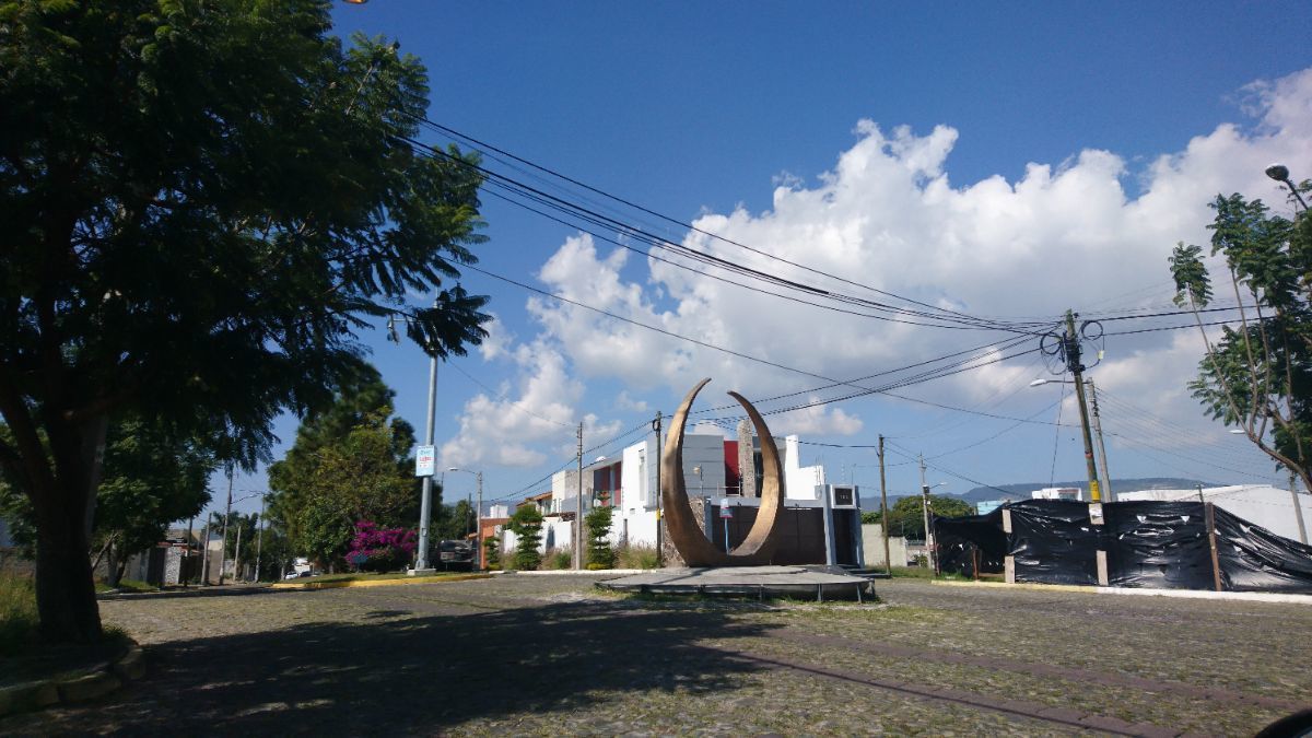 5 de 14: GLORITA LA LUNA