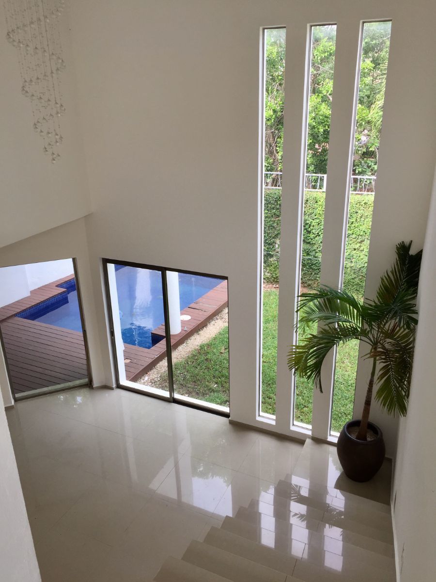 Casa con alberca en renta en zona nueva y centrica Sm 16 Cancún | EasyBroker