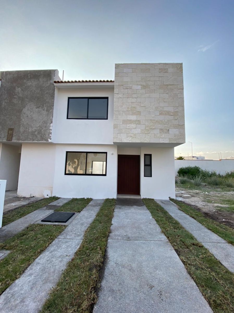 CASA EN VENTA CIUDAD MADERAS EL MARQUES QUERETARO | EasyBroker