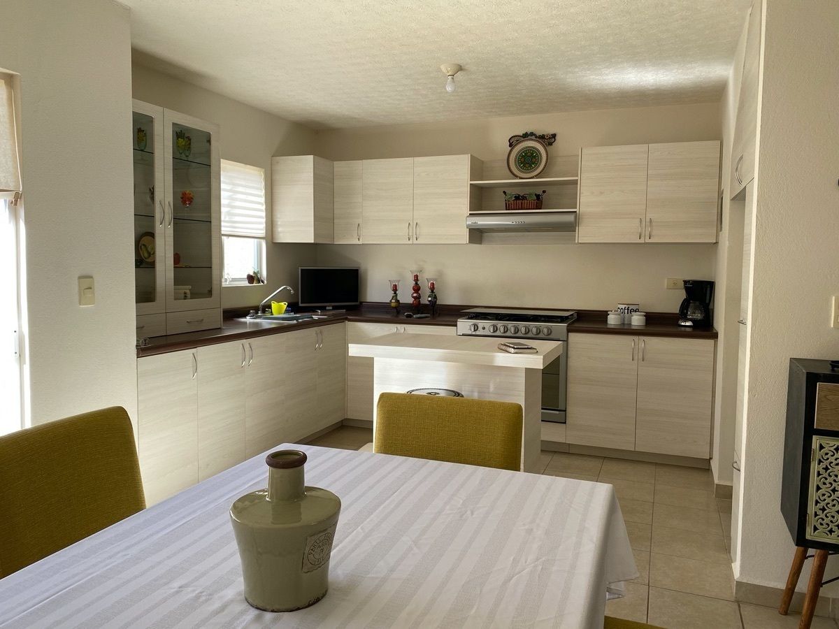 10 de 34: Casa Residencial - Los Viñedos - Pachuca