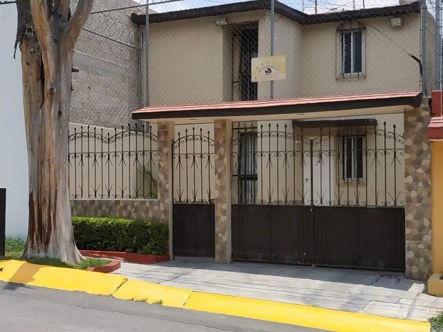 Casa en venta en Villas de la Hacienda Atizapan edo de México | EasyBroker