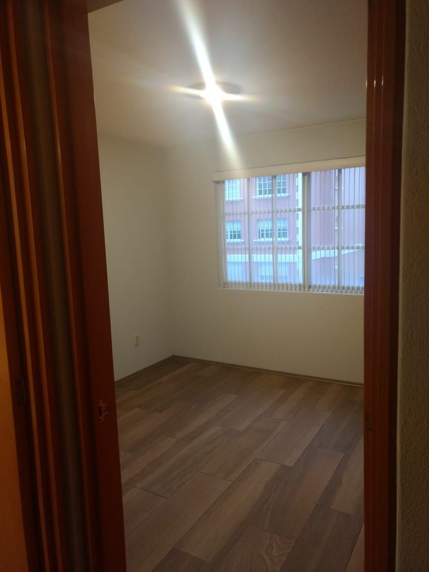 10 de 20: DEPARTAMENTO CARMEN LABORIN RENTA - SATELITE