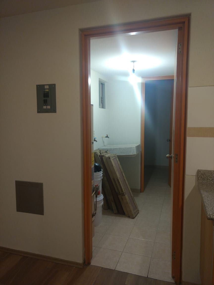 16 de 20: C. SERVICIO Y LAVADO CARMEN LABORIN RENTA - SATELITE