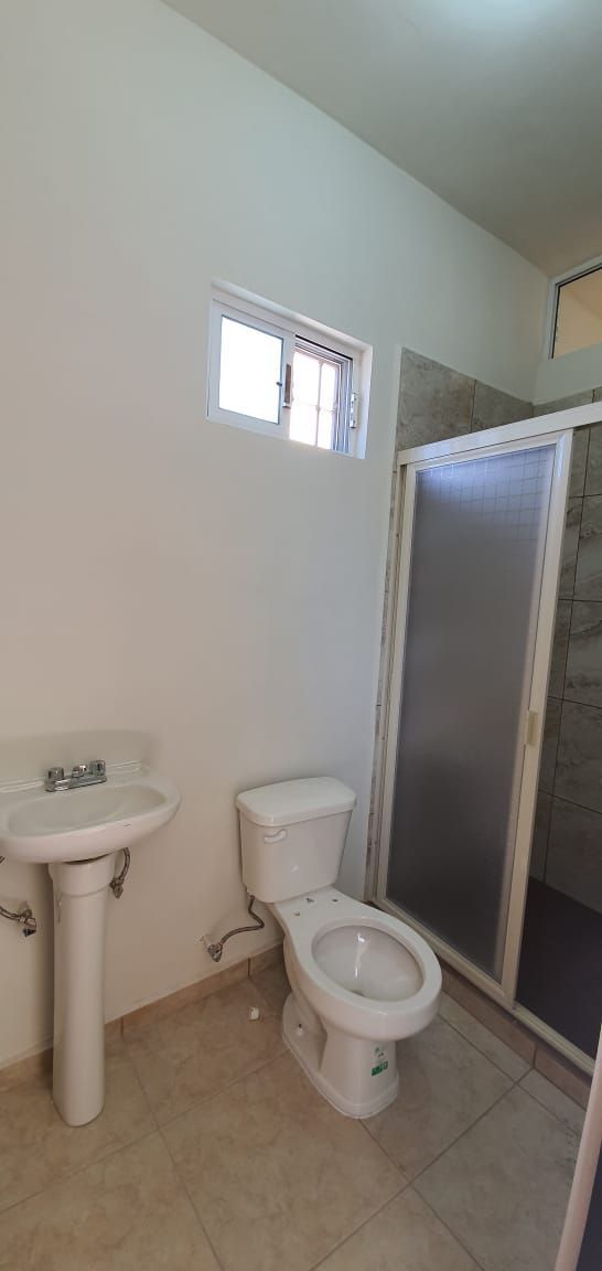5 de 24: Baño Completo #2