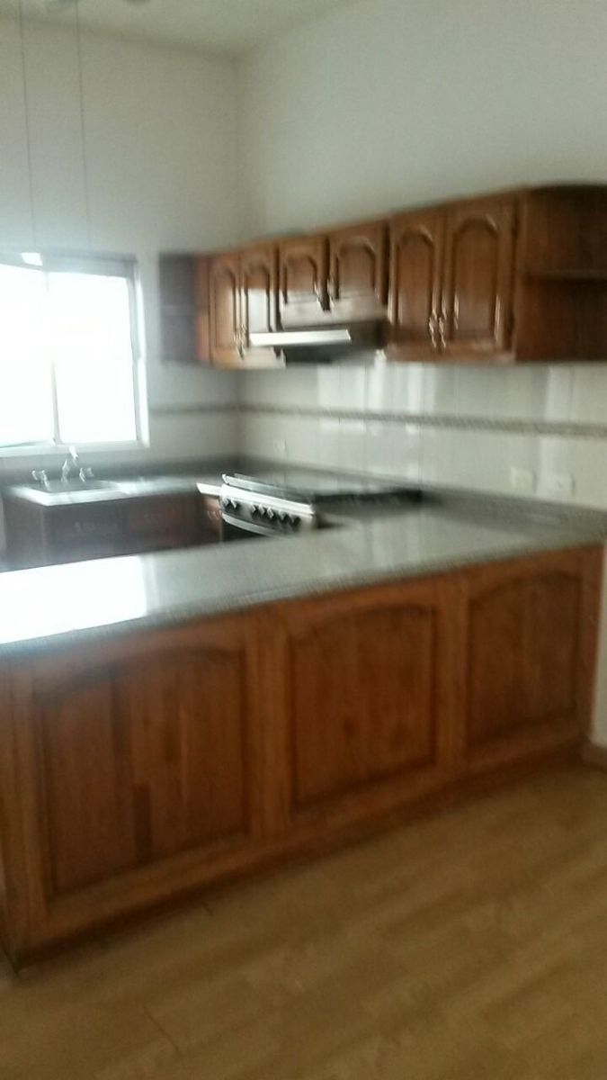 2 de 16: COCINA INTEGRAL