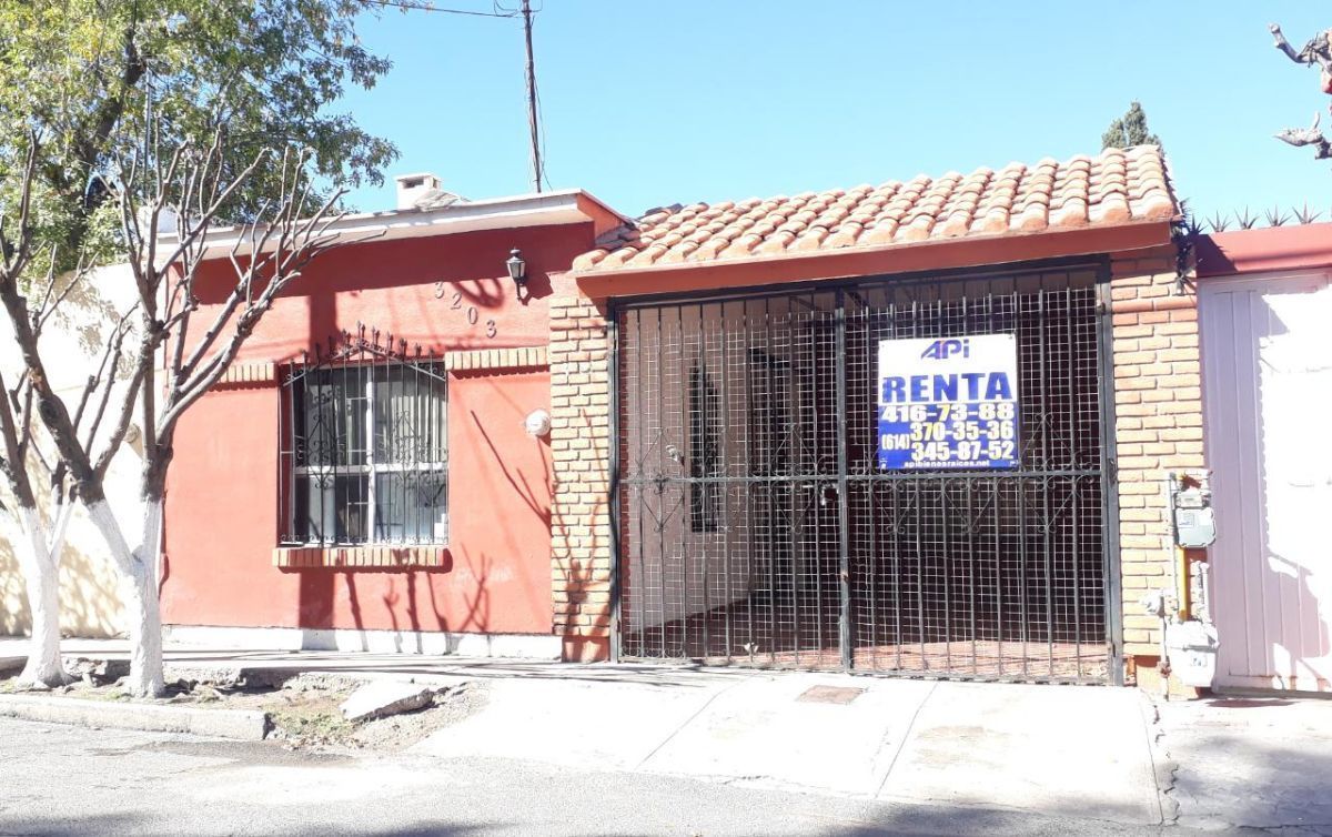 1 de 16: FRENTE DE CASA