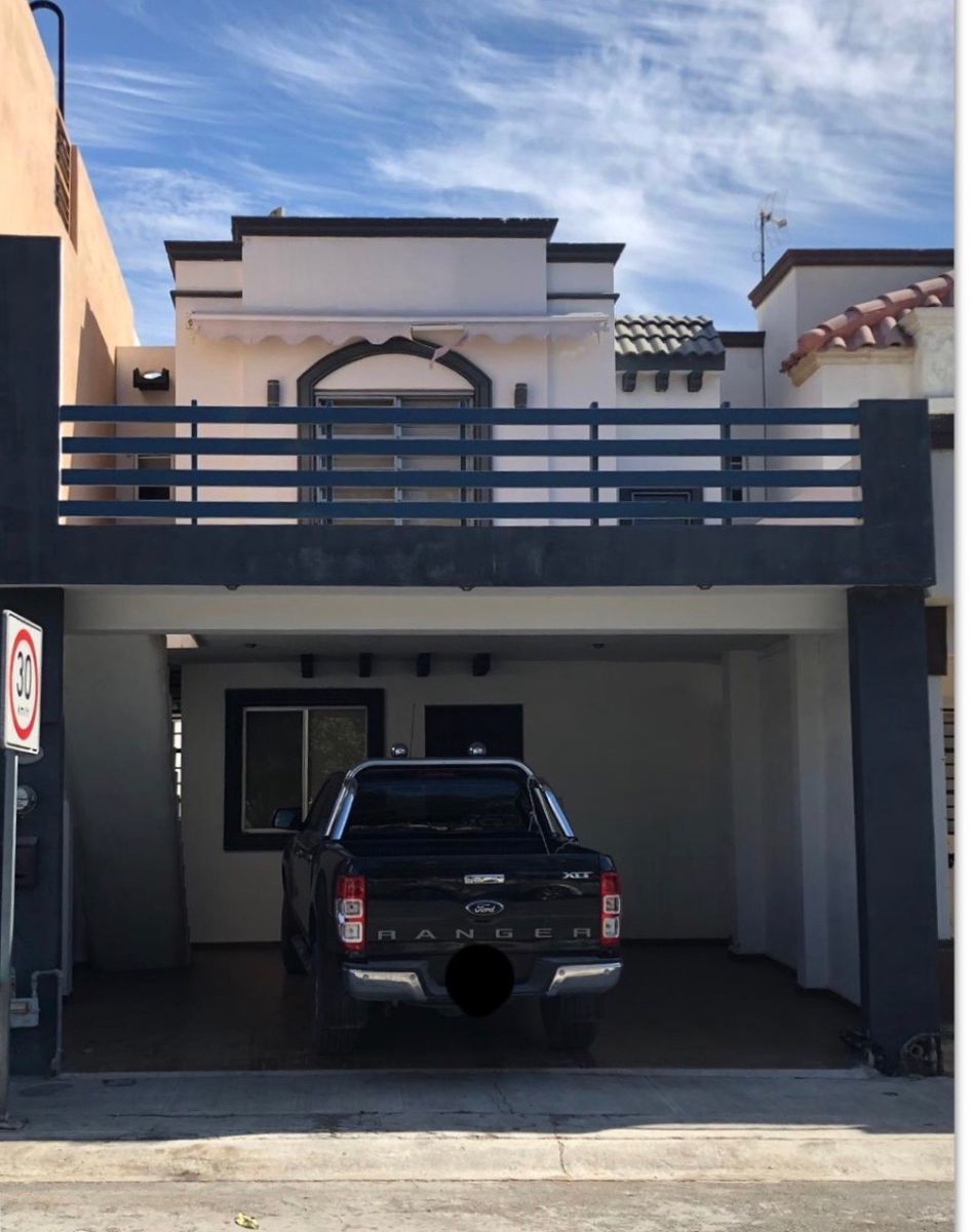 CASA EN VENTA EN ARCOS DEL SOL 7 SECTOR MONTERREY | EasyBroker