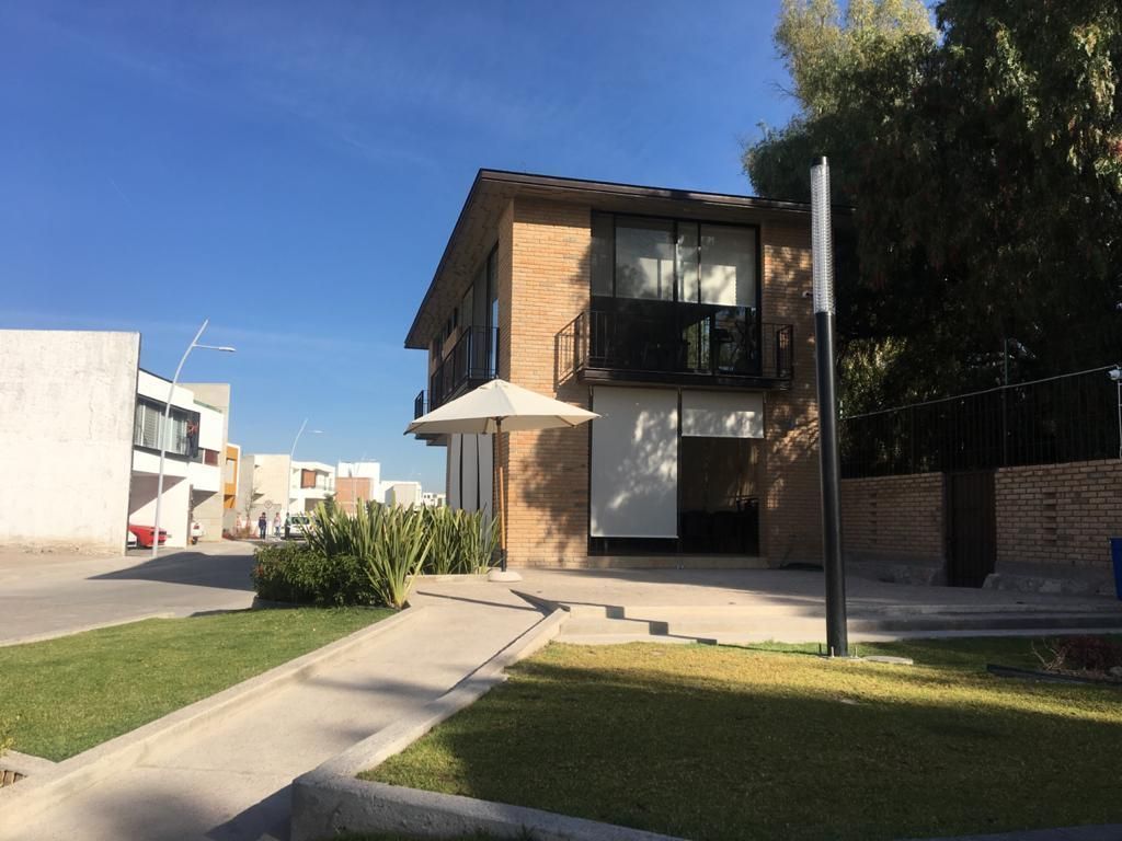 casa en venta Loretta Residencial | EasyBroker