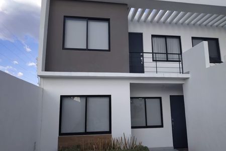 DEPARTAMENTO EN VENTA RISCOS DE ZAKIA QUERETARO