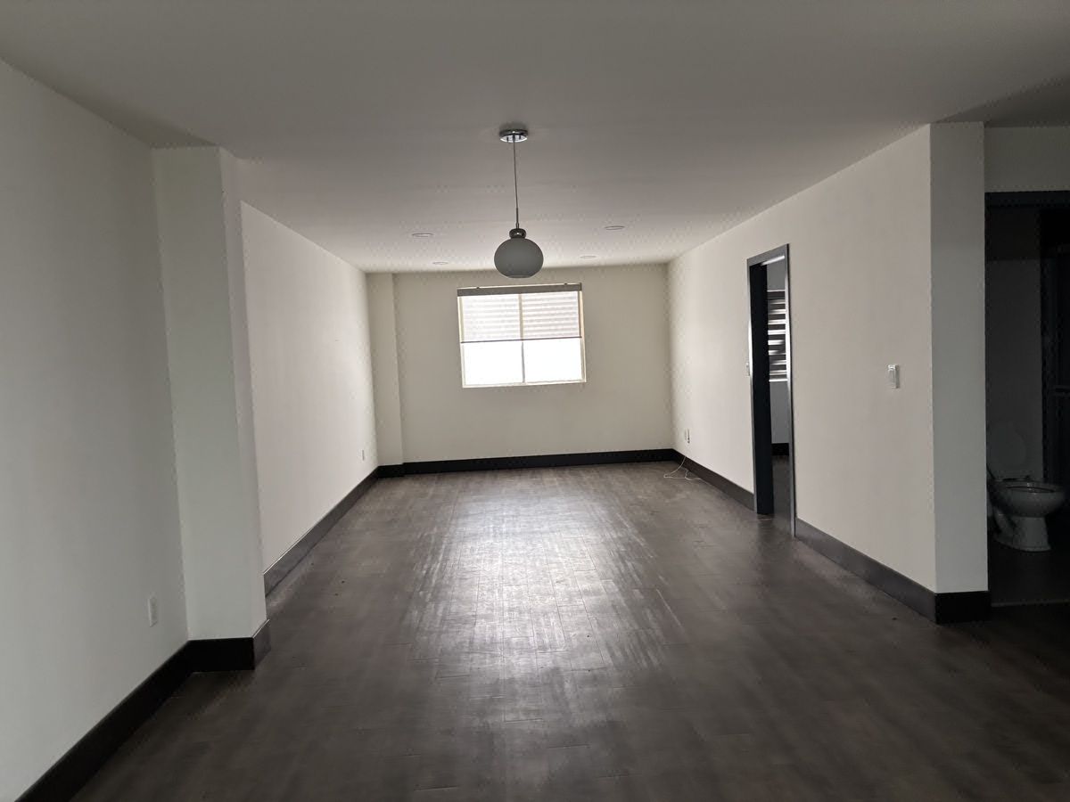 Renta departamento col. Fco villa 2