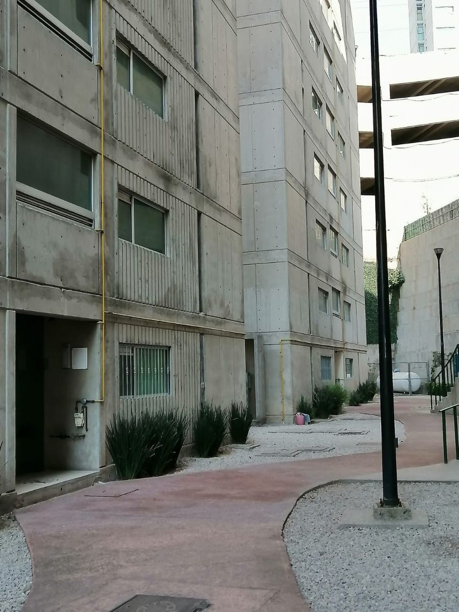 1 de 16