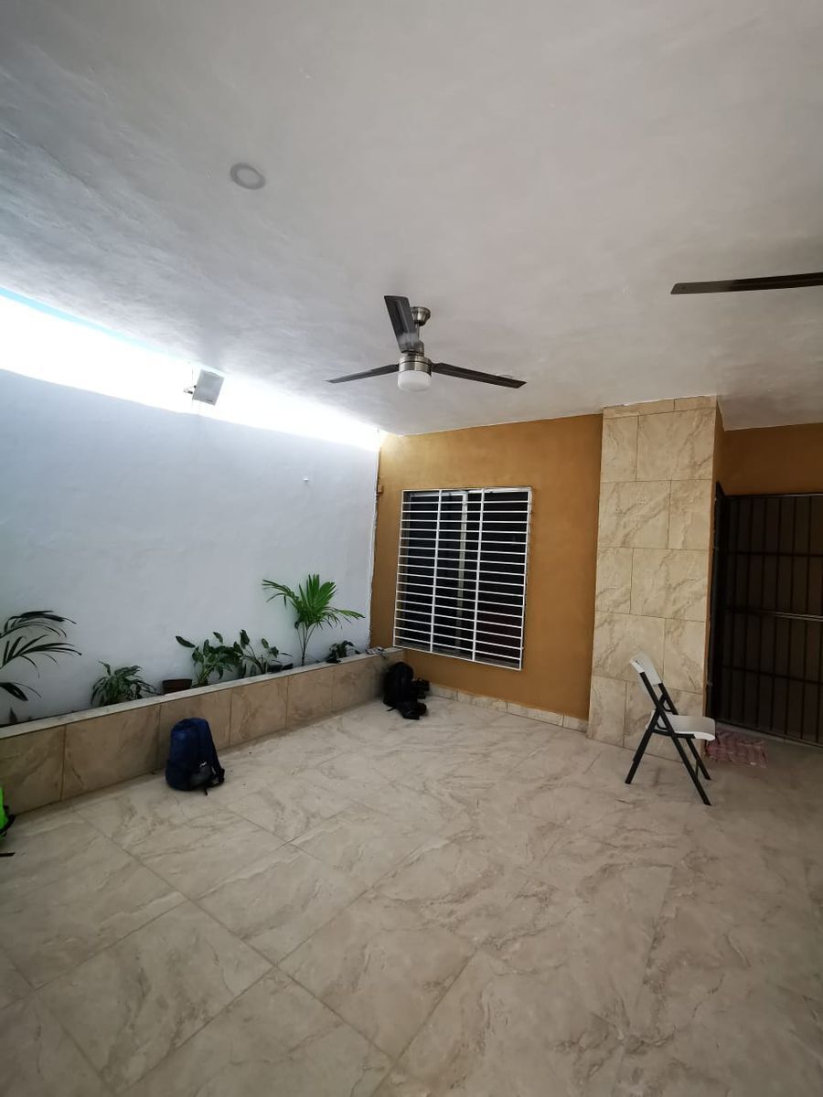 Casa em Francisco de Montejo, Mérida, foto 3 de 19