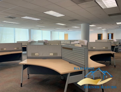 Renta oficinas en Valle oriente