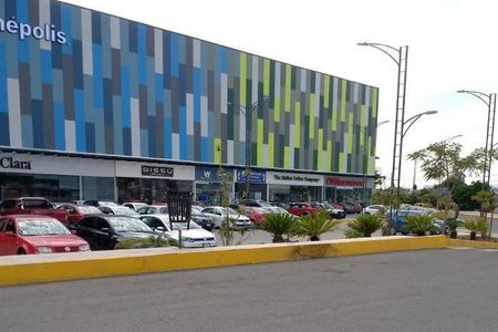 Locales en centro comercial en Queretaro Pabellon Campestre | EasyBroker