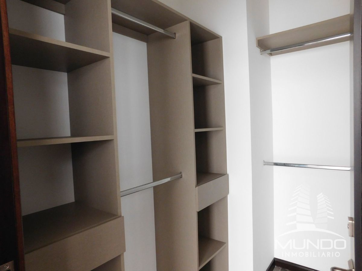 8 de 10: Closet