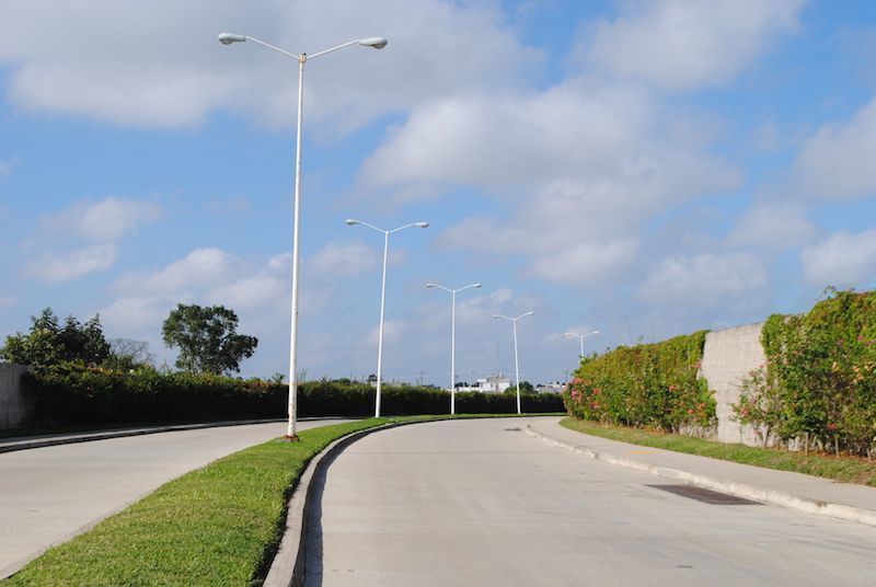 4 de 30: Avenida de acceso