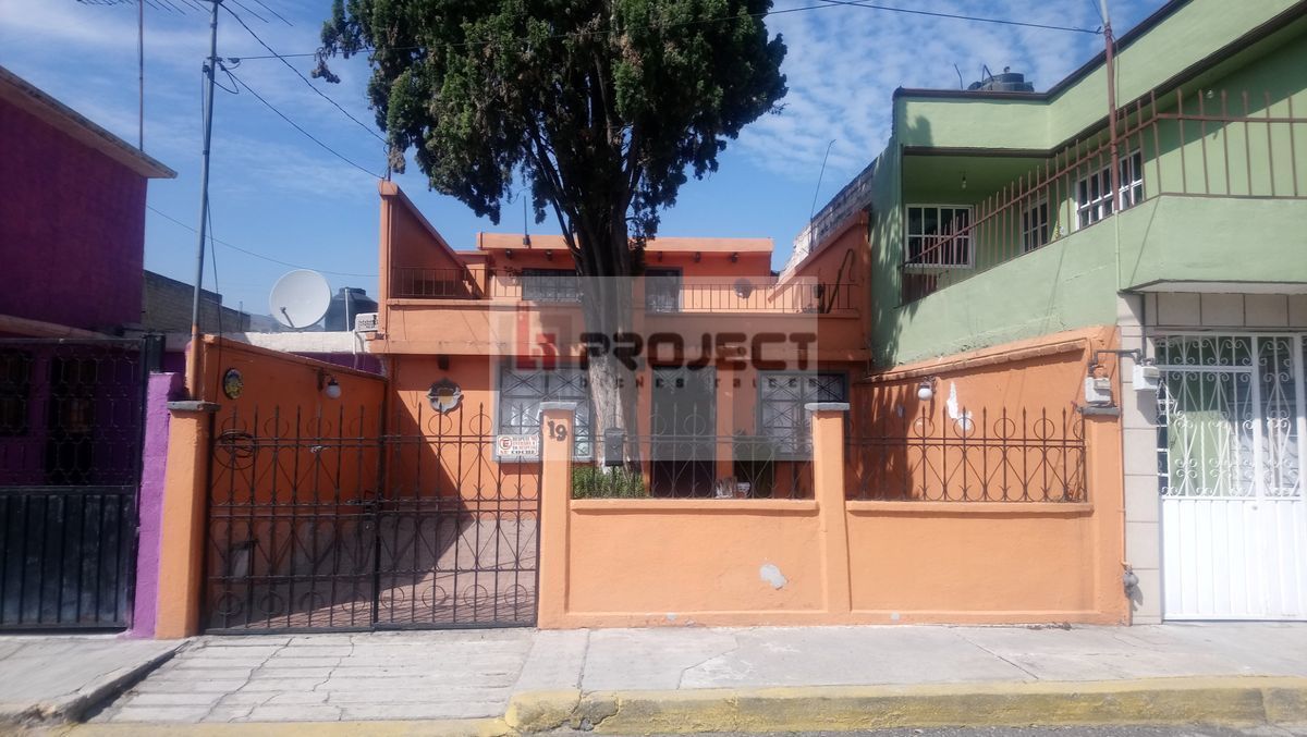 Casa en Venta en Los Laureles - Ecatepec | EasyBroker