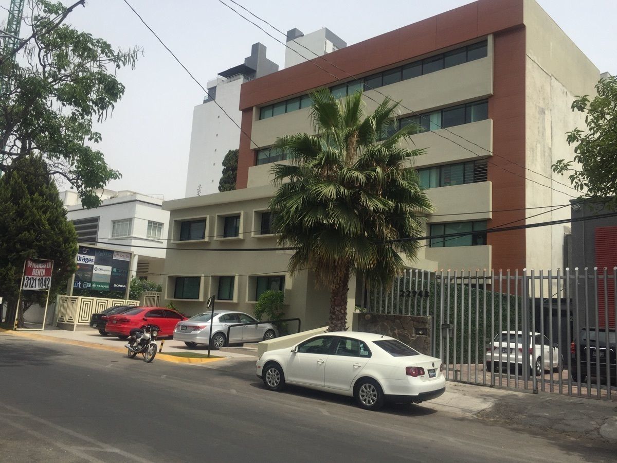 5 de 30: Fachada de las oficinas