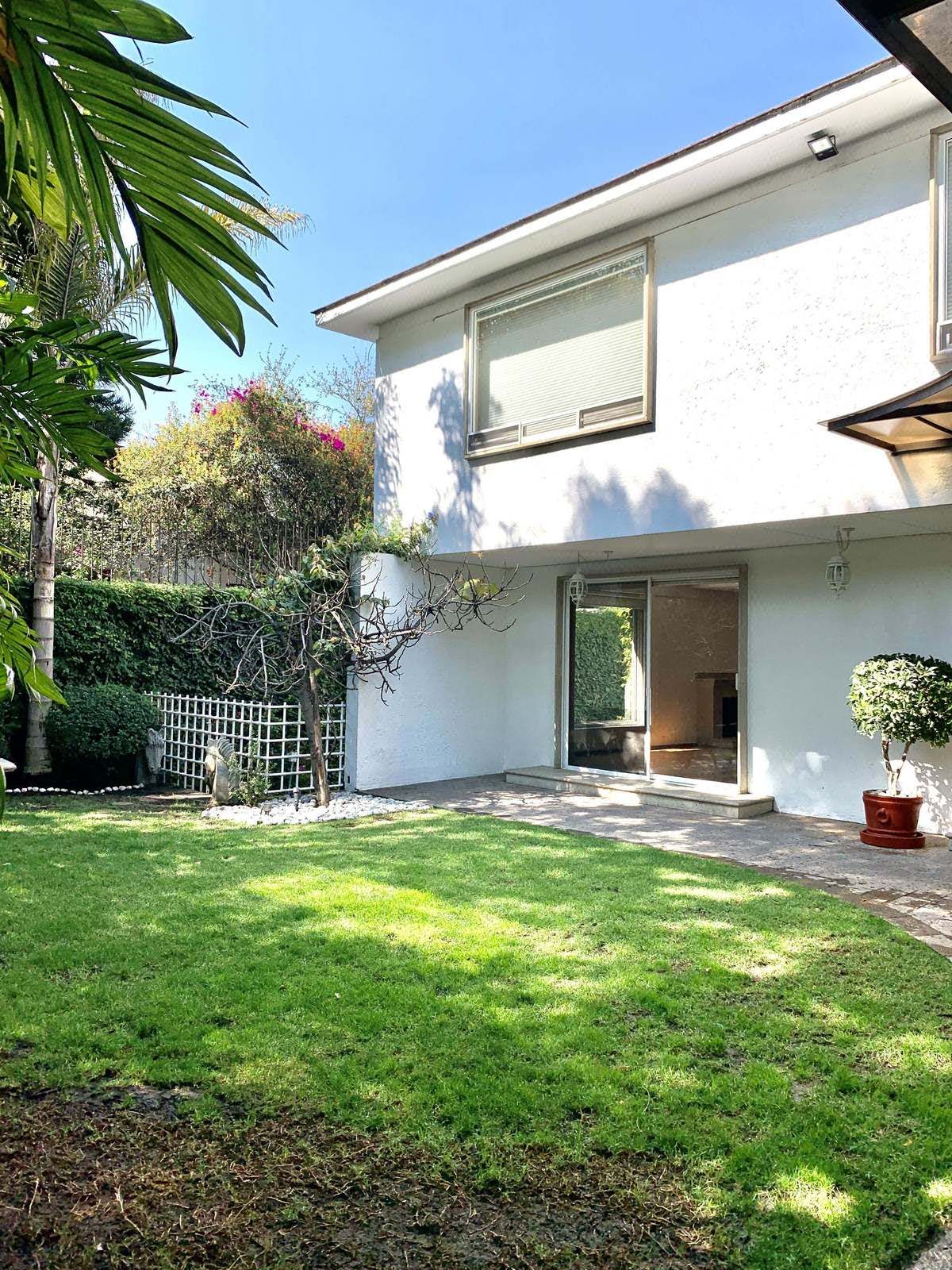 Bosques de las Lomas casa en renta- venta