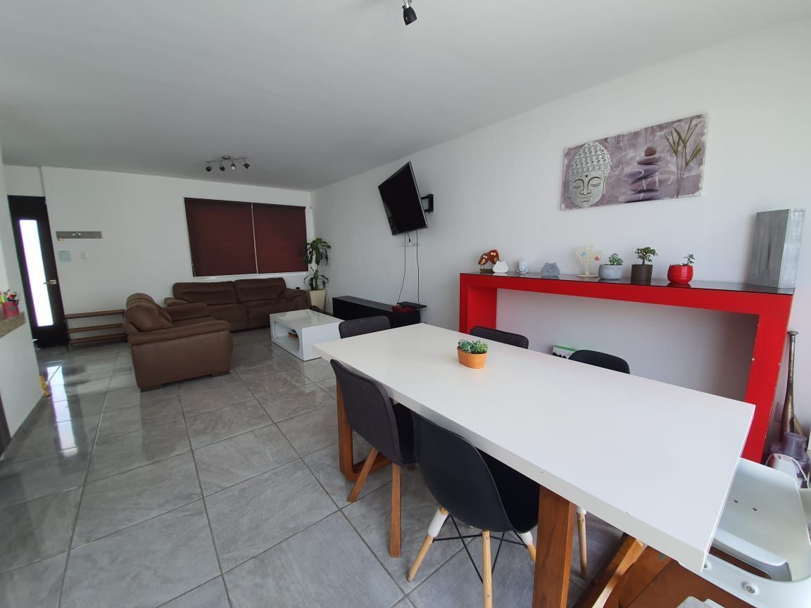 23 de 24: SIN MUEBLES