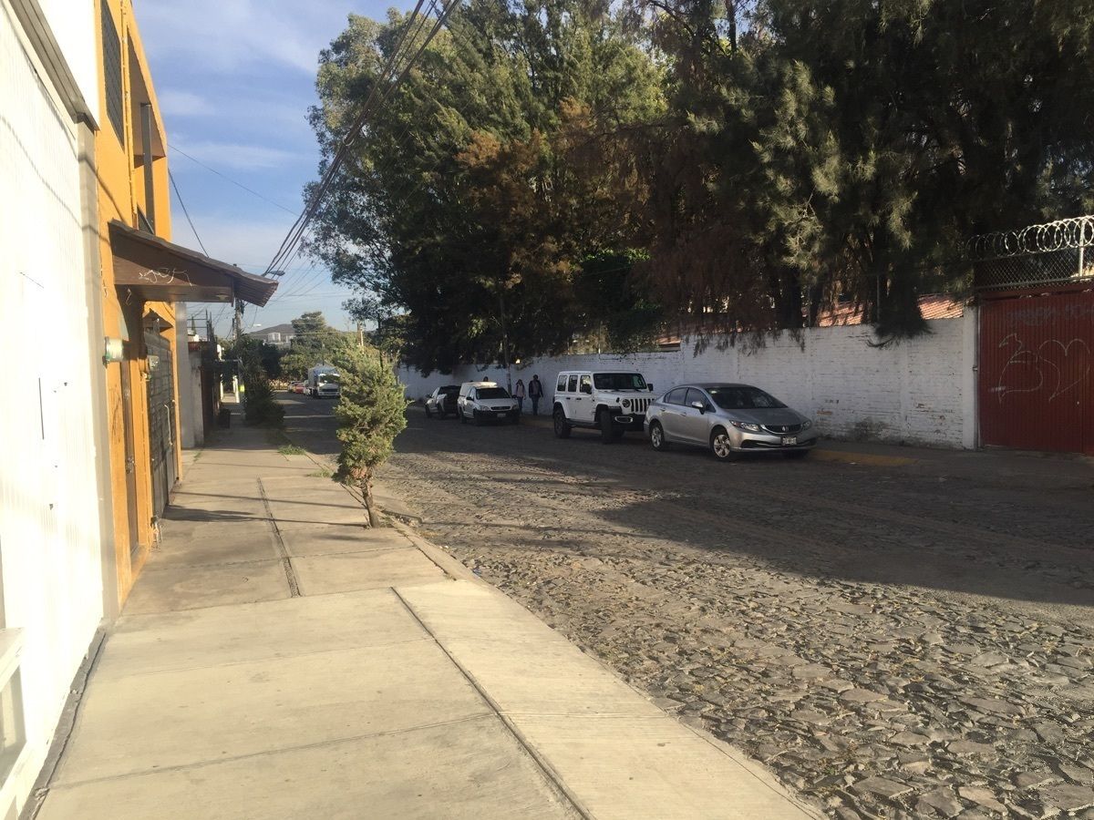 5 of 29: calle Ixtepete 4046