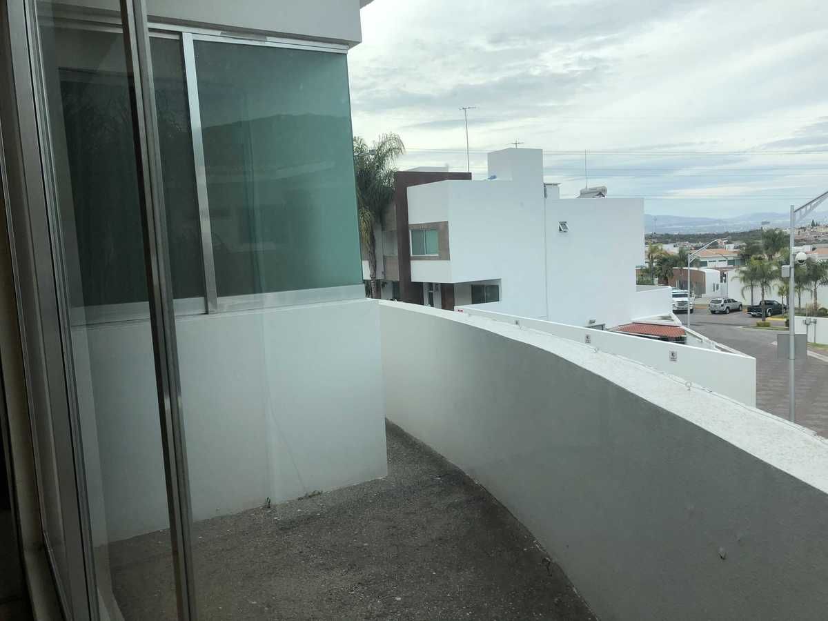 19 de 23