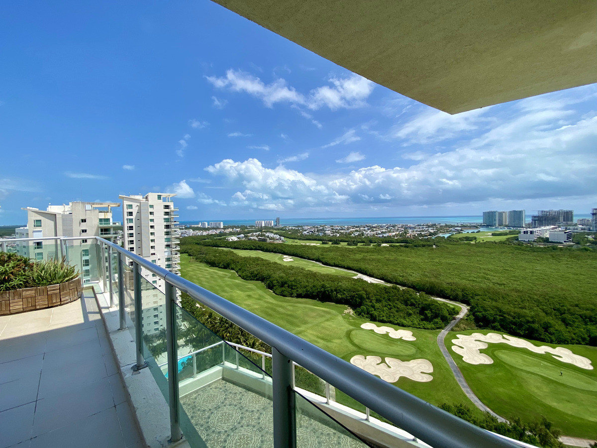 9 de 42: Penthouse amueblado en renta con vista al mar de Cancun